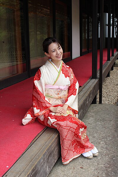 La regla del Kimono: ¿Sabes cómo se tiene que colocar?
