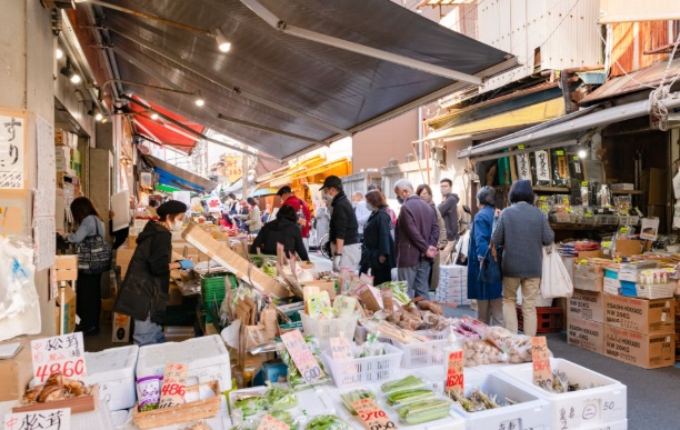 Visita a la zona de Tsukiji, Toyosu (mercado de pescado)